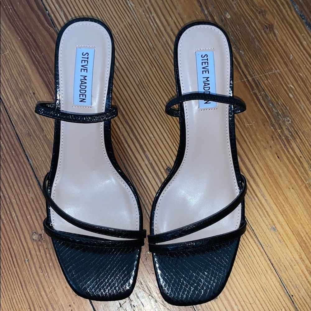Black Steve Madden heels